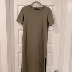 Tuckernuck Pomander Place olive t shirt dress